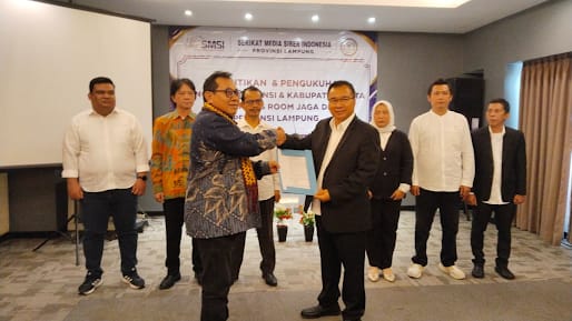 Ketum SMSI Kukuhkan Pokja Newsroom Jaga Desa di Lampung