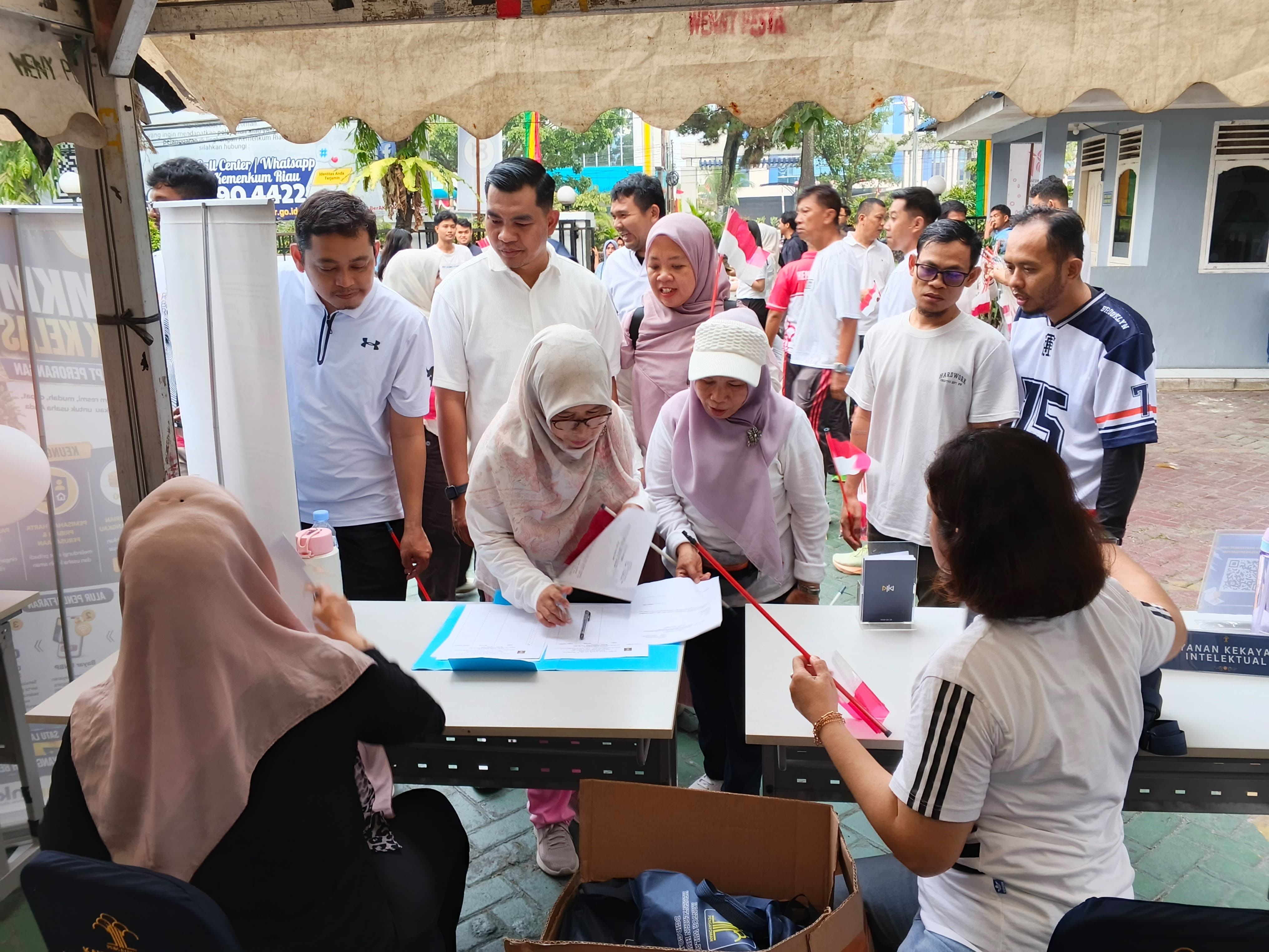 Hari Pengayoman ke-81, Kanwil Kemenkum Riau Sosialisasi Layanan KI