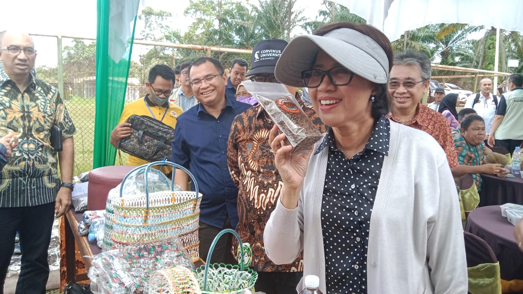 Program Bank Sampah, Rektor UGM Prof Ova: Sekarang Kami Belajar ke Unilak