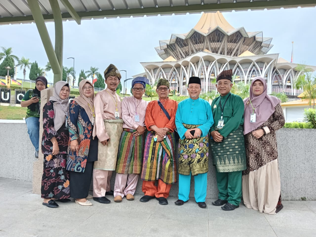 Biro Pendidikan DMDI Riau dan KPA Tilawati Riau Kunjungi Negeri Serawak
