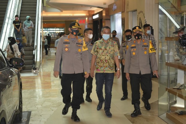 Kapolresta Pekanbaru Kunjungi Pusat Perbelanjaan dan Taman Rekreasi
