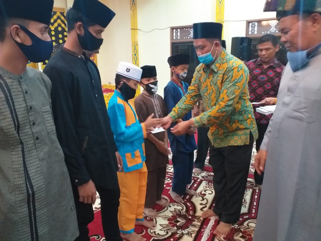 DMDI Riau Santuni 35 Anak Yatim