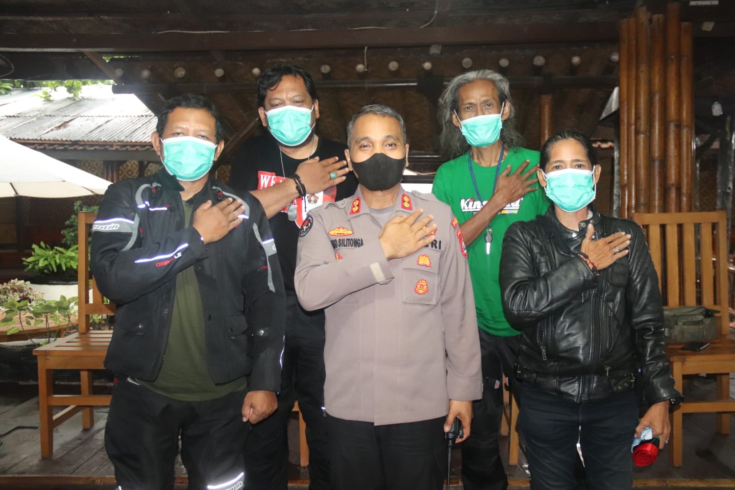 Polda Banten Kawal Empat Rider JKW-PWI ke Pelabuhan Merak