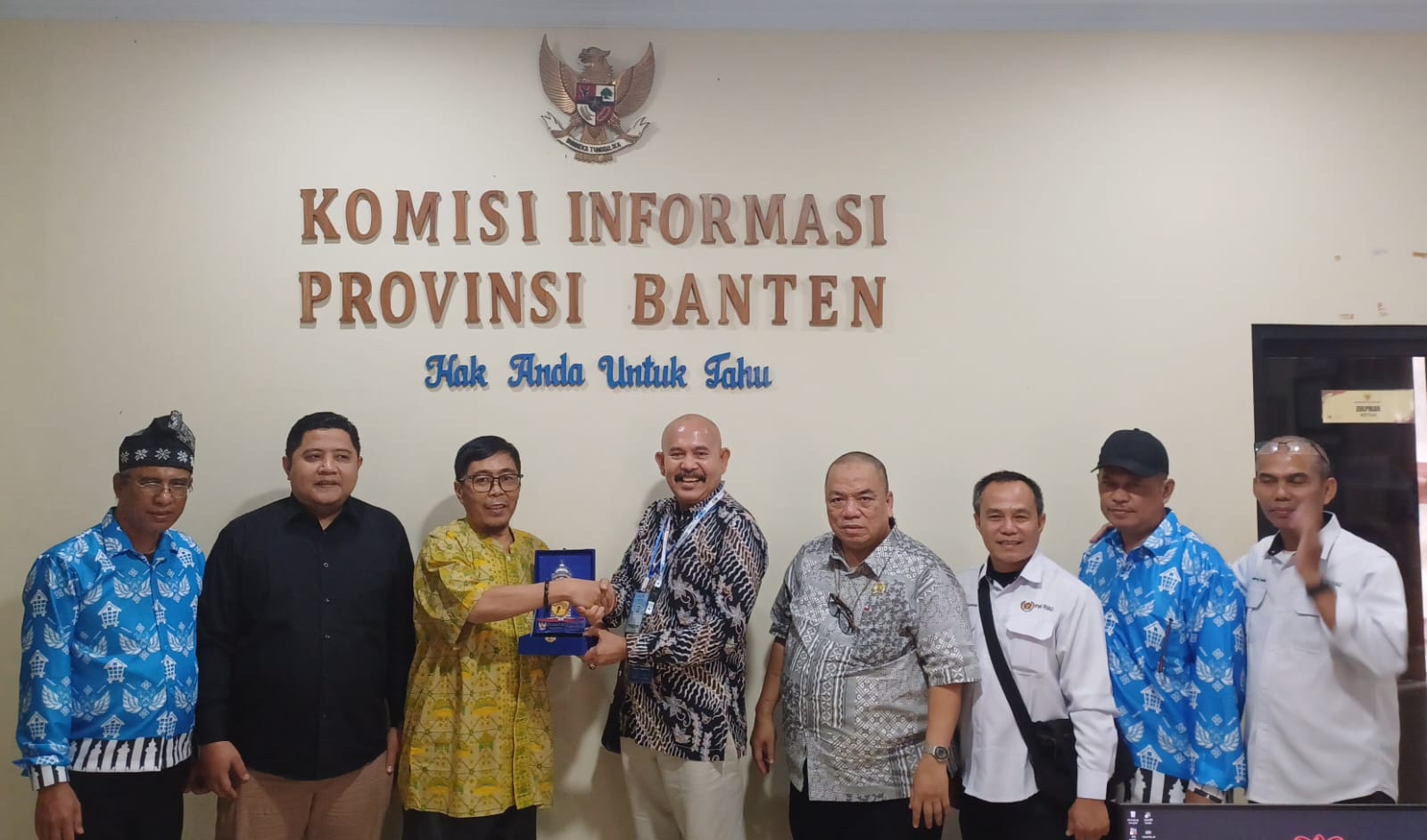 FGD di KI Banten, ForKI Riau Perkuat Peran Wartawan Dorong  Transparansi