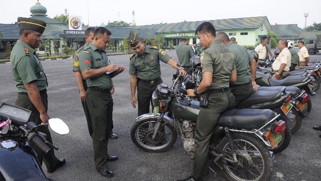 Korem 031/WB Cek Fisik dan Administrasi Kendaraan Dinas