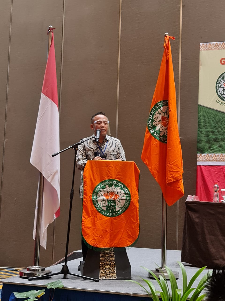 Jatmiko Terpilih Aklamasi jadi Ketua Gapki Riau
