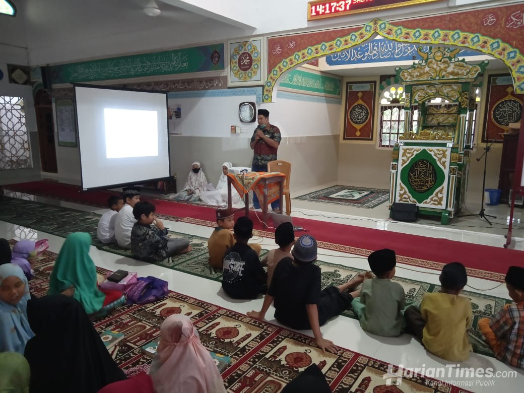 Masjid Jami' Koto Lubuk Jambi Semarakan Ramadhan Dengan Pesantren Kilat