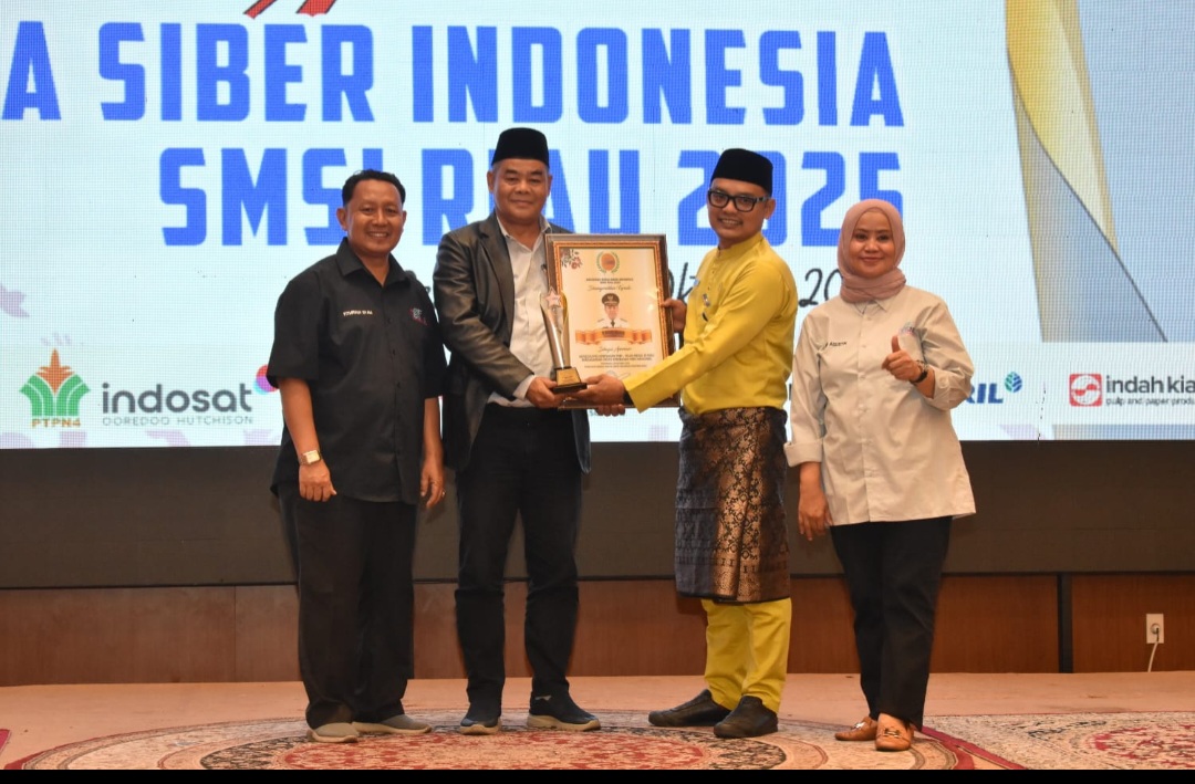 Teza Darsa: Mari Terus Bergandeng Tangan Mewujudkan Riau Bermarwah Teza Darsa: Mari Terus Bergandeng Tangan Mewujudkan Riau Bermarwah