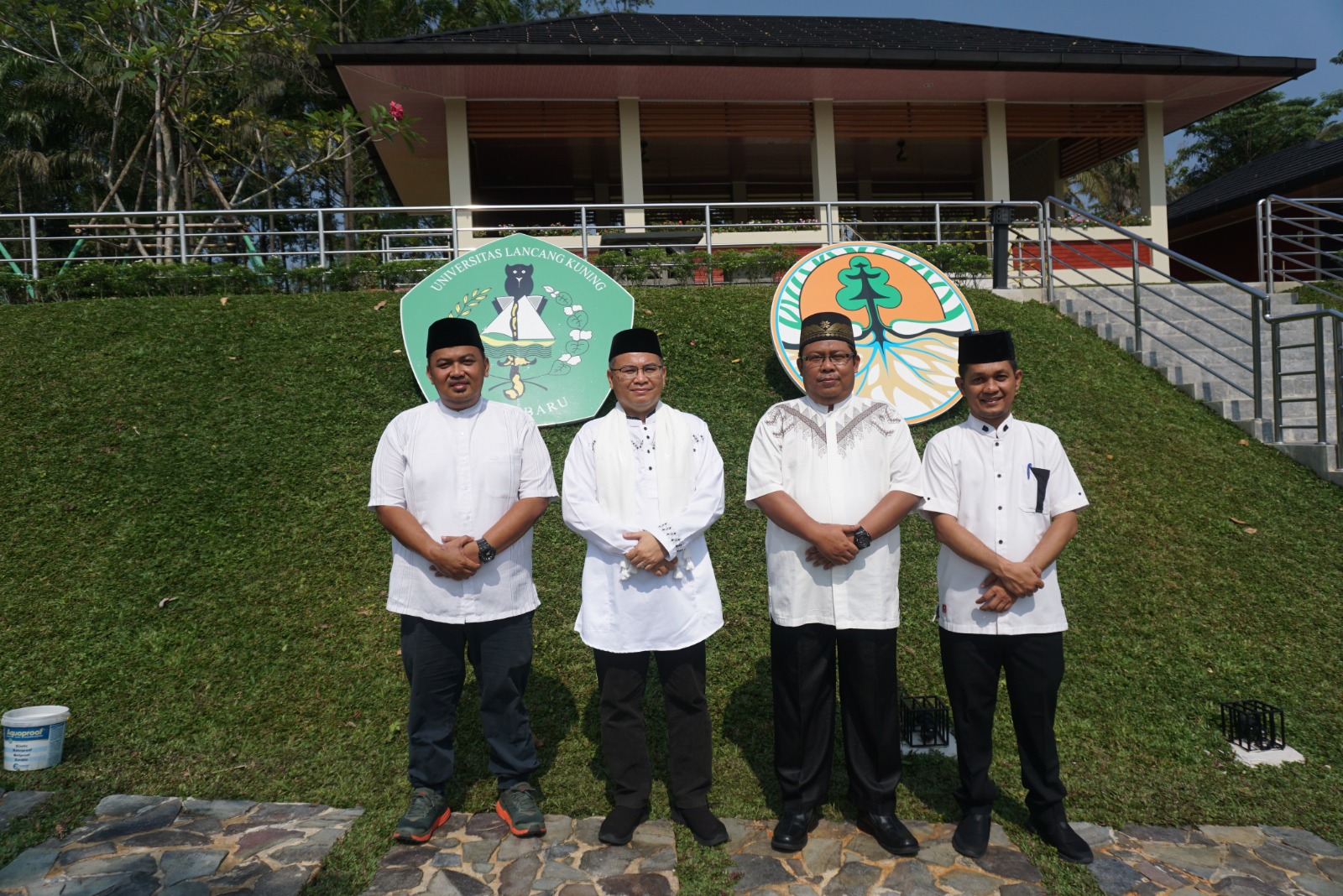 Prof Dr Junaidi: Selamat Hari Raya Idul Fitri 1444 Hijriyah Untuk Civitas Akademika Unilak