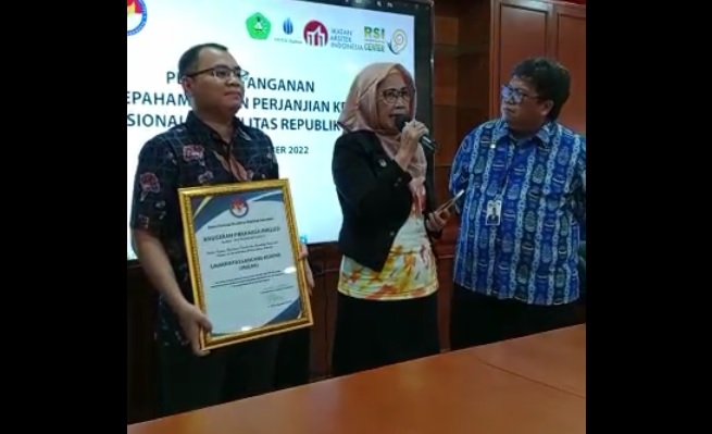 Unilak Terima Anugerah Prakarsa Inklusi dari Komnas Disabilitas