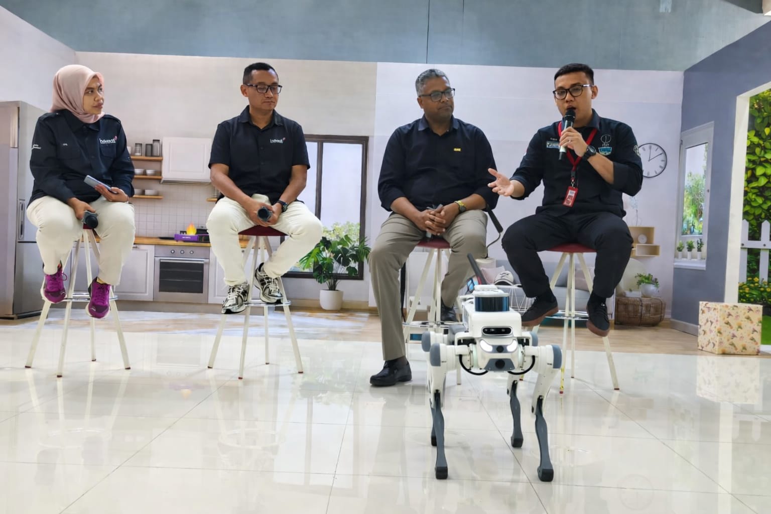 Indosat Tampilkan Panggilan 5G Berbasis AI Pertama di Asia Tenggara