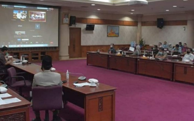 Raker dengan TAPD, Banggar DPRD Riau Bahas Ranperda APBD 2021