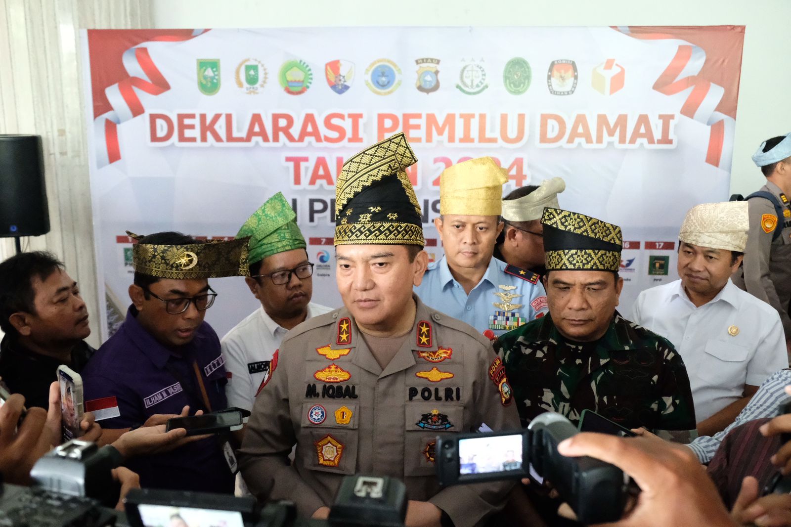 18 Parpol di Riau Deklarasi Pemilu Damai, Kapolda: Saya Sudah Pesan ke Seluruh Kapolres Bantu KPU dan Jajarannya