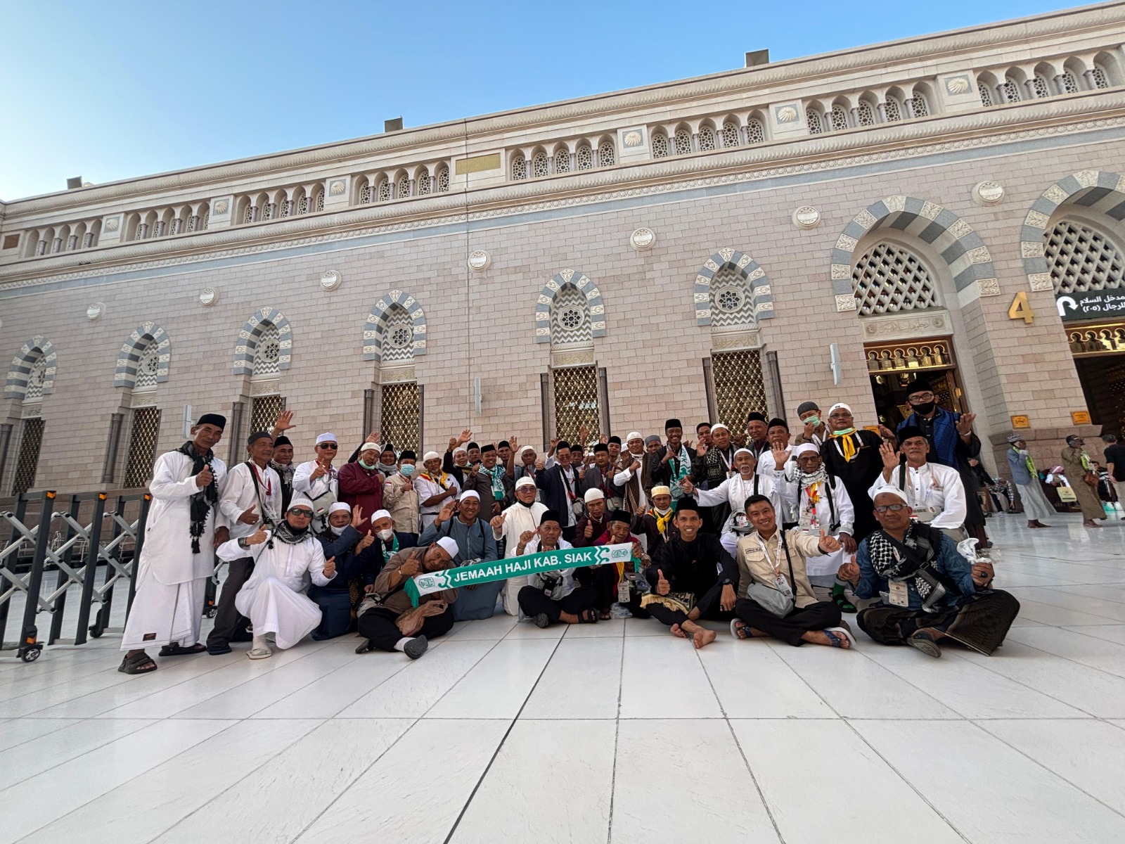 Seluruh Jemaah Haji Riau Gelombang Pertama Tinggalkan Madinah Menuju Makkah