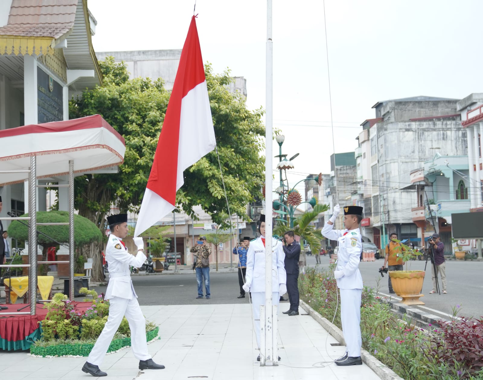 Irup Upacara Hari Pancasila, Bupati Rohil Sampaikan Amanat Presiden RI