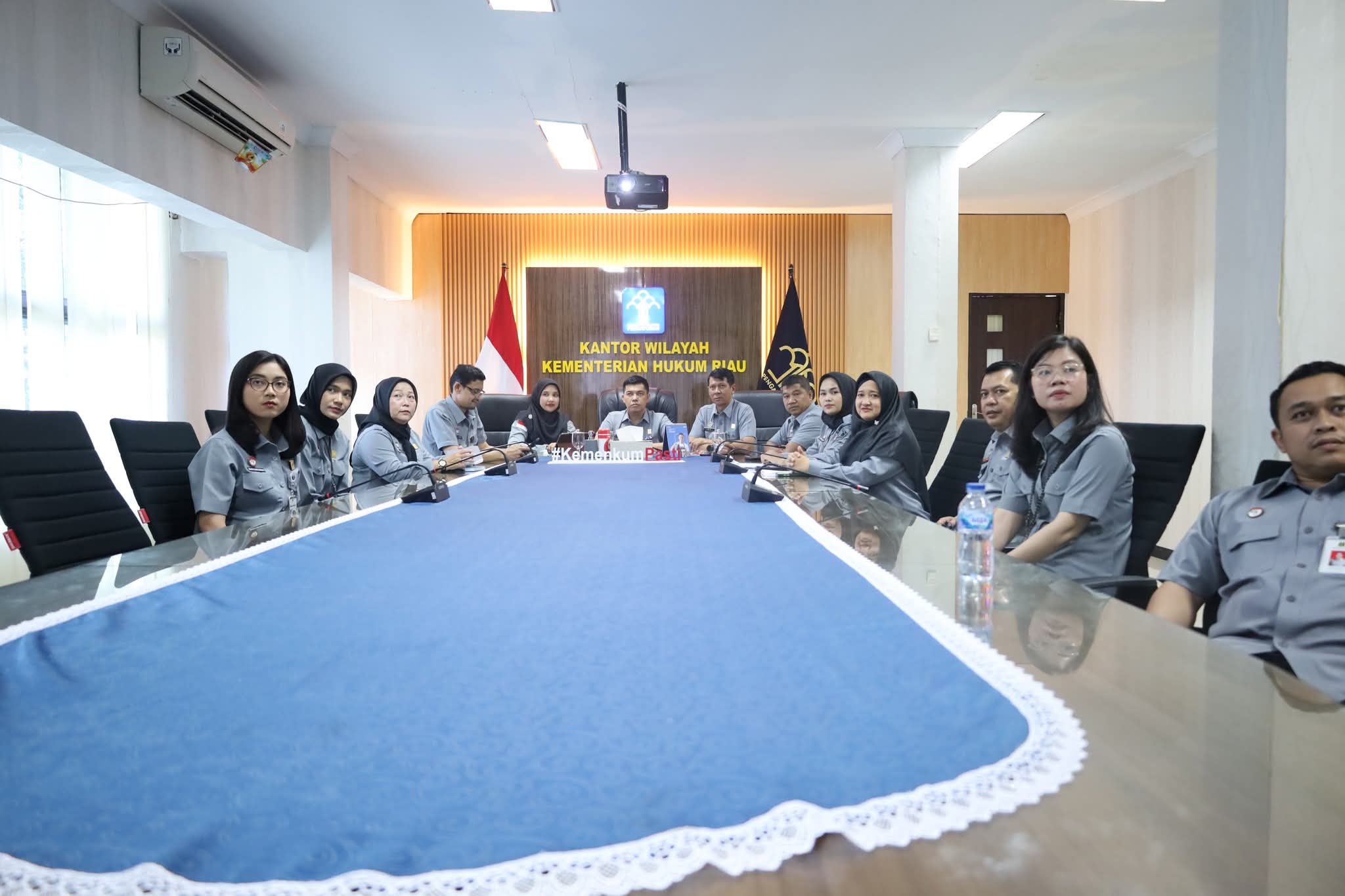 Dukung Percepatan Reformasi Birokrasi, Kemenkum Riau Ikuti Entry Meeting Monev RKT RB Triwulan II