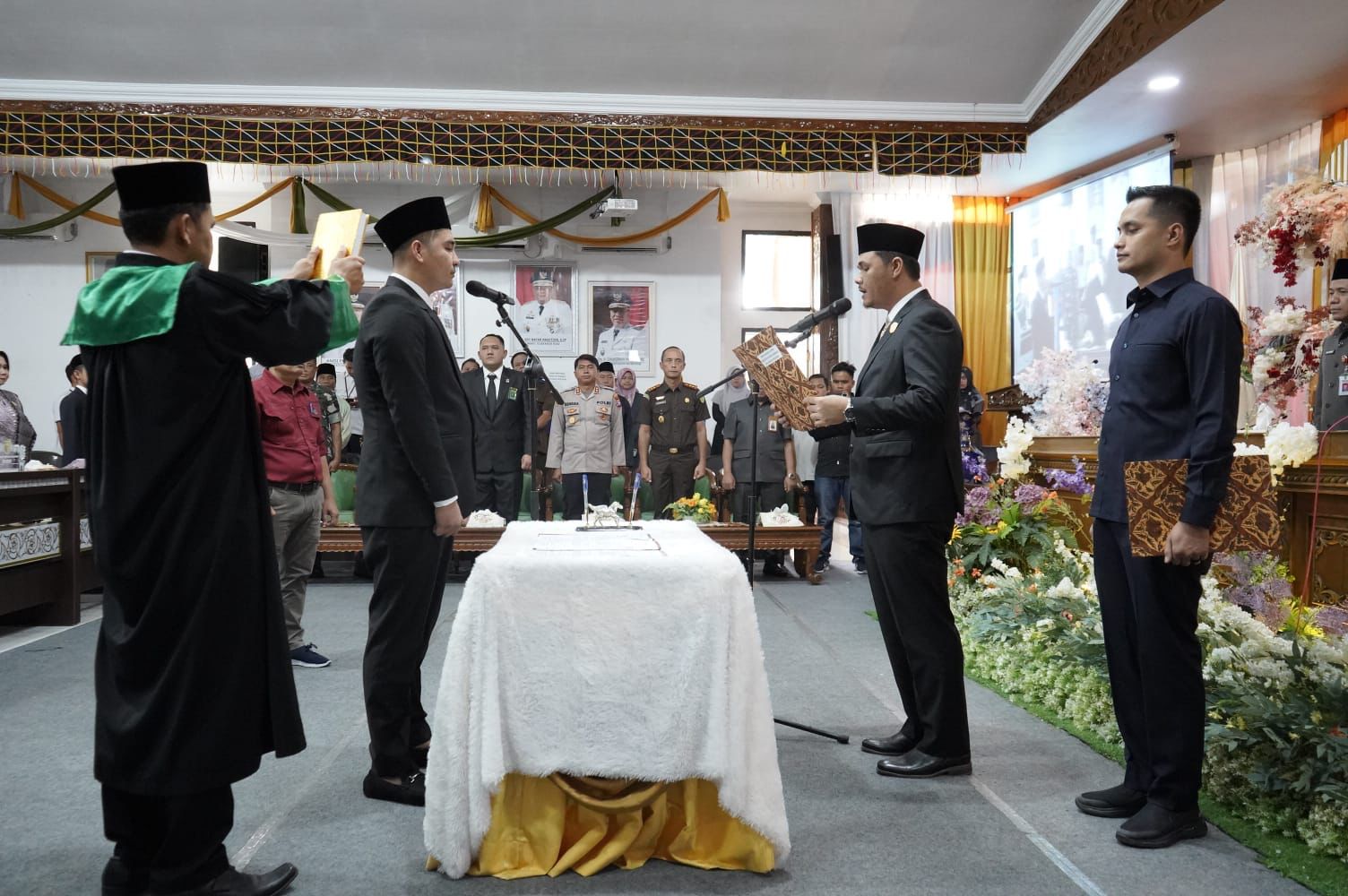 Gantikan Erdizal, Aldiko Putra Dilantik Jadi Anggota DPRD Kuansing
