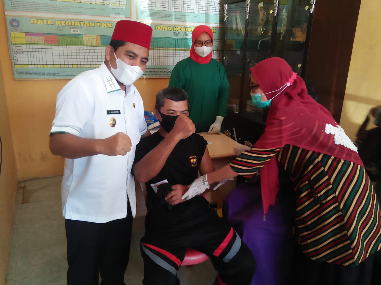 Pencanangan Vaksin Covid-19 Bagi Lansia di Ukui, Nasarudin: Saat Ini Kita Termasuk Zona Merah