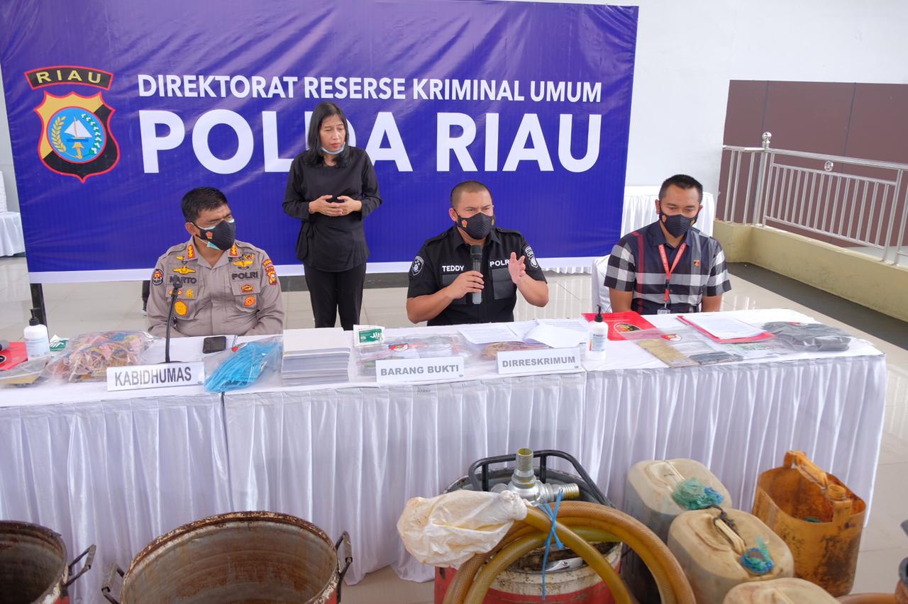 Grebek Gudang CPO Ilegal di Dumai, Polda Riau Tangkap 2 Pelaku