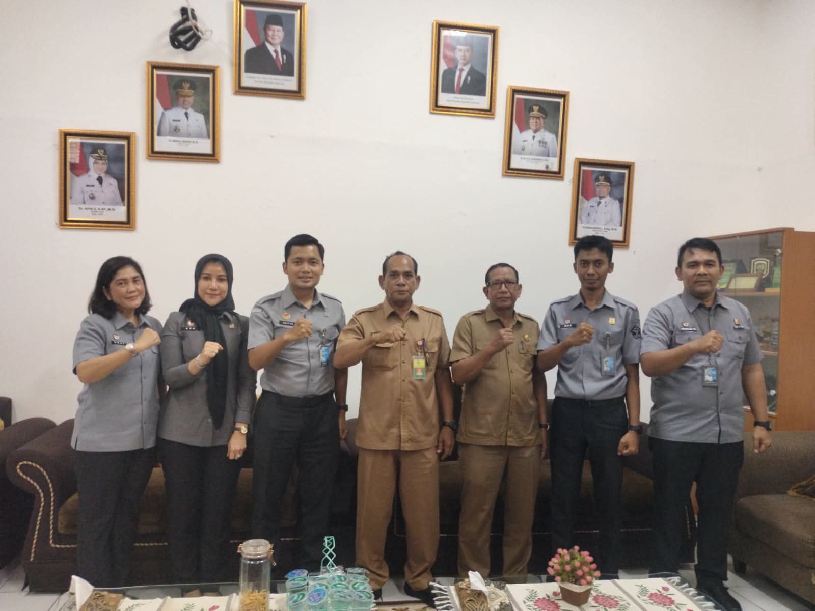 Kemenkum Riau Dorong Nanas Mahkota Siak Raih Perlindungan Indikasi Geografis