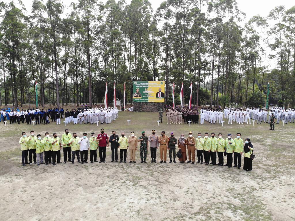 Tingkatkan Keterampilan, Danrem 031/WB Bersama Unilak Gelar LKBB Pelajar se Riau