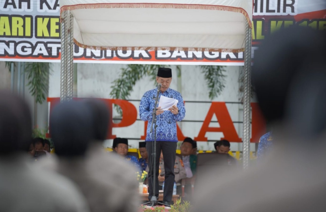 Inspektur Upacara Harkitnas ke-115, Bupati Rohil Sampaikan Amanat Menteri Kominfo
