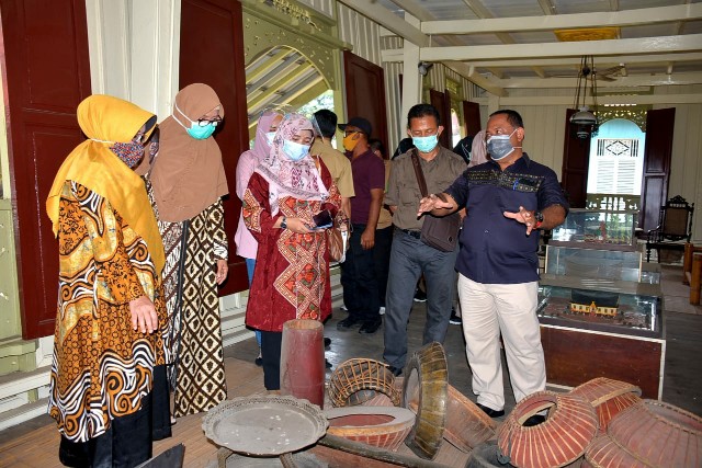 Jadi Ikon Kampar di Jakarta, Rumah Lontik di TMII akan Direhab