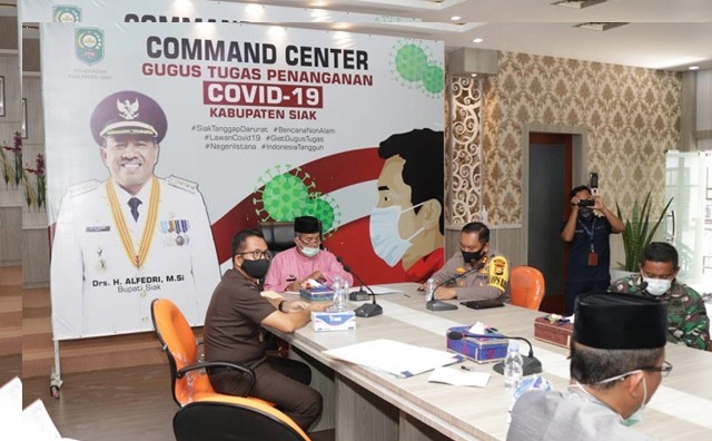 Pemkab Siak Bahas Penanganan Covid-19 Bersama Gubernur Riau
