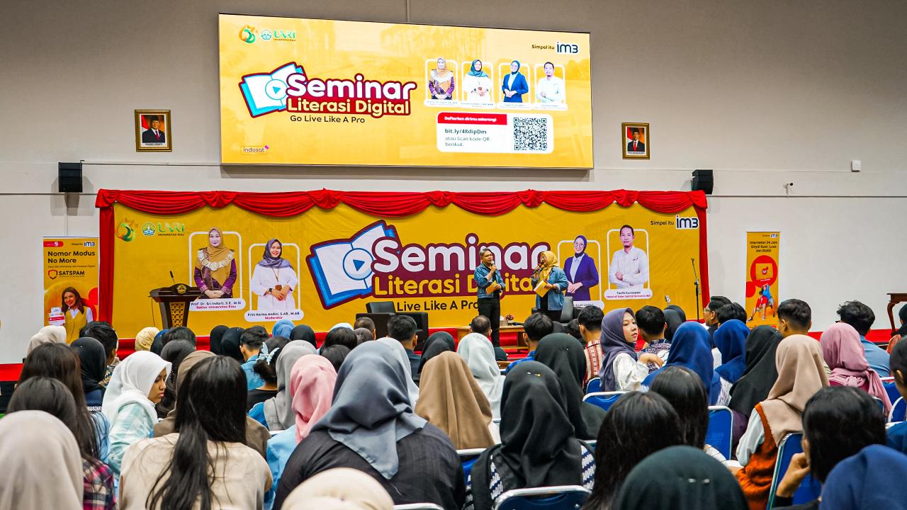 Go Live Like a Pro, IM3 dan TikTok Ajak Mahasiswa Unri Berkarya di Dunia Digital