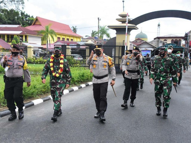 Terima Kunjungan Pangdam I Bukit Barisan, Kapolda Riau: TNI/Polri Tetap akan Menjaga Sinergitas