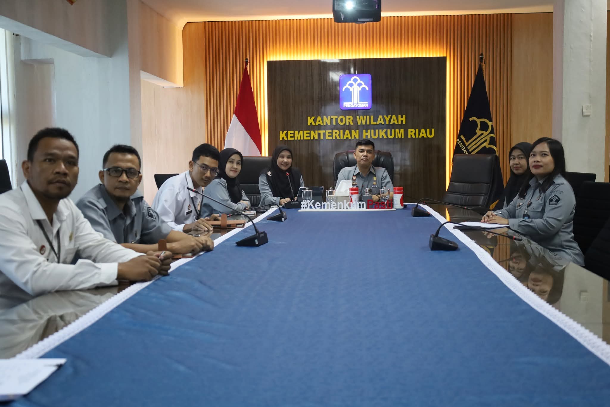 Tingkatkan Kualitas Layanan, Kemenkum Riau Ikuti Diseminasi Pedoman Survei SPAK-SPKP 2026