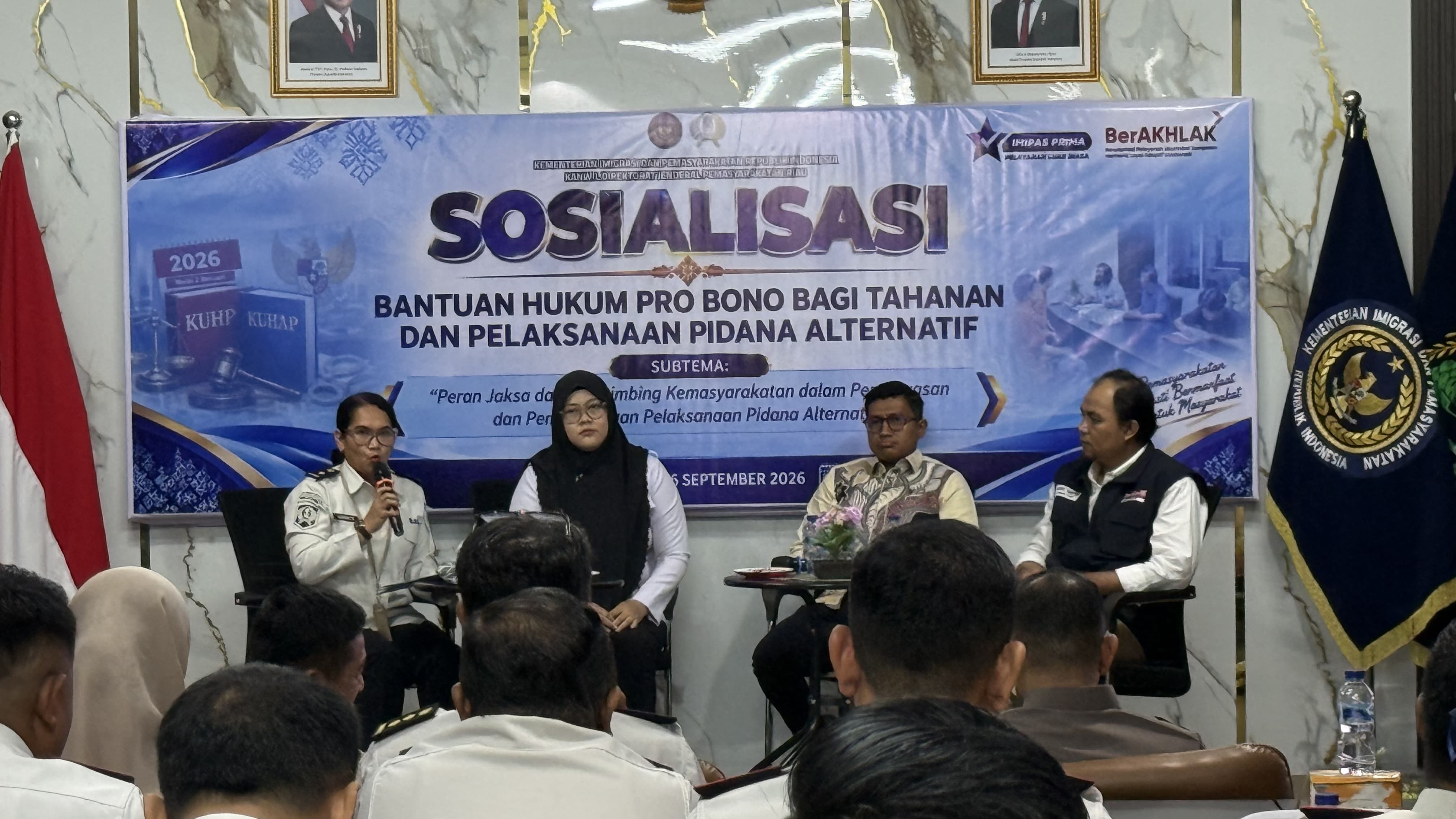 Kanwil Kemenkum Riau Ikuti Sosialisasi Bantuan Hukum Pro Bono bagi Tahanan dan Pelaksanaan Pidana Alternatif