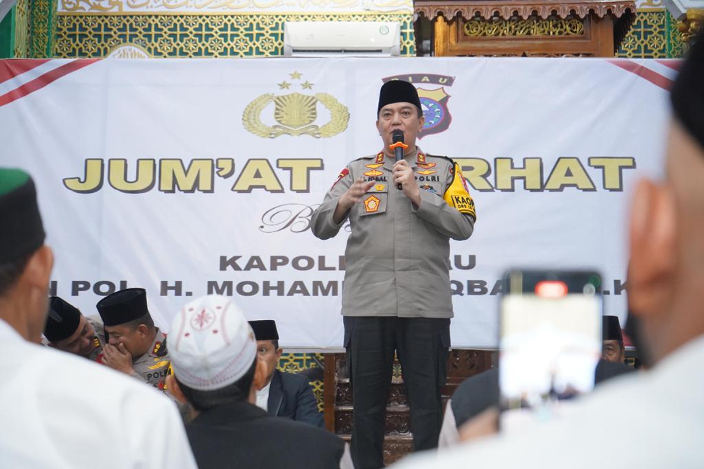 Kapolda Riau Dialog dengan Masyarakat Pelalawan