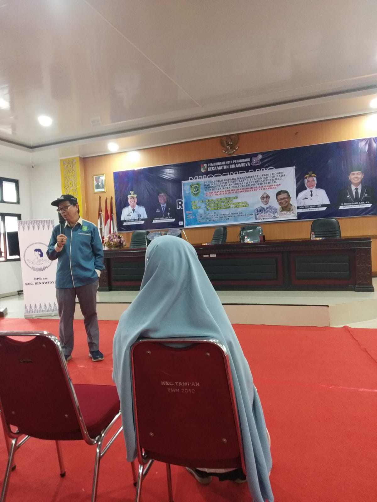 Dosen dan Mahasiswa Agribisnis Faperta UIR Latih UMKM se Binawidya Tingkatkan Skill Manajemen, IPTEK dan Keuangan UMKM