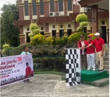 Lepas Peserta Jalan Sehat Kerukunan, Muliardi: Ruang Kebersamaan Lintas Agama Untuk Saling Mengenal Lebih Dekat