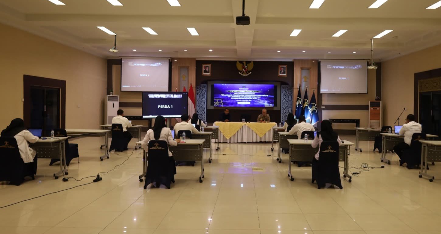 Kemenkum Riau Gelar Uji Kompetensi Jabatan Fungsional Perancang