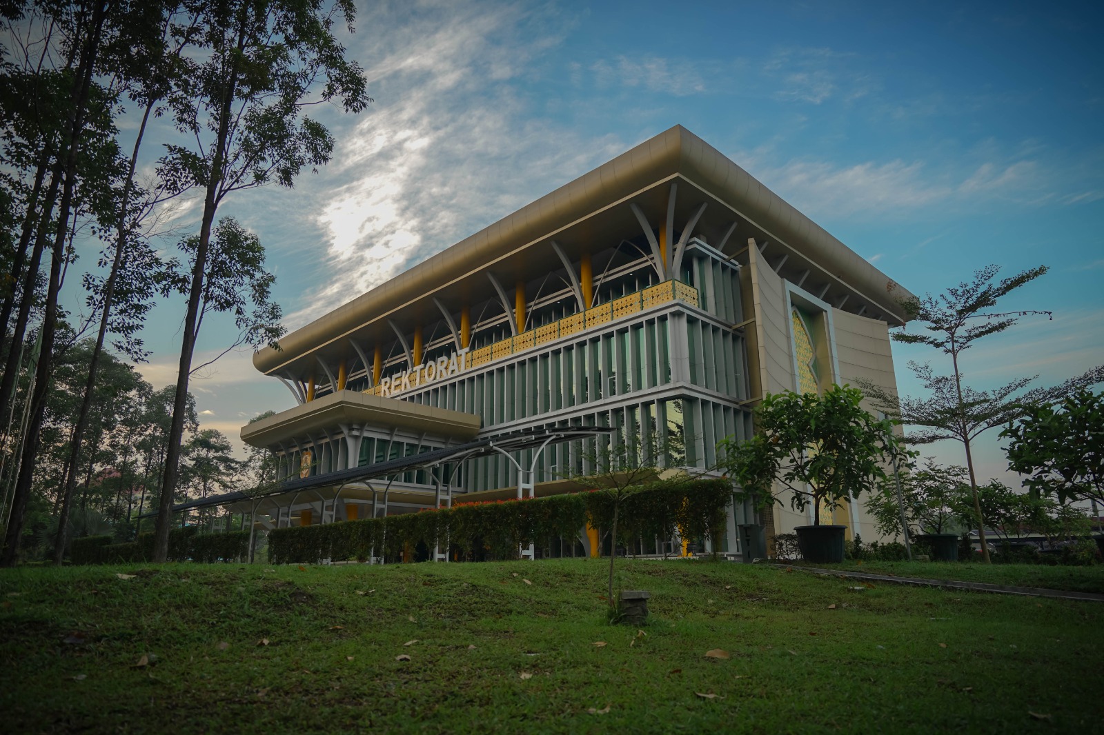 Pertahankan Klasterisasi Utama, UIR Optimis Raih Klaster Mandiri