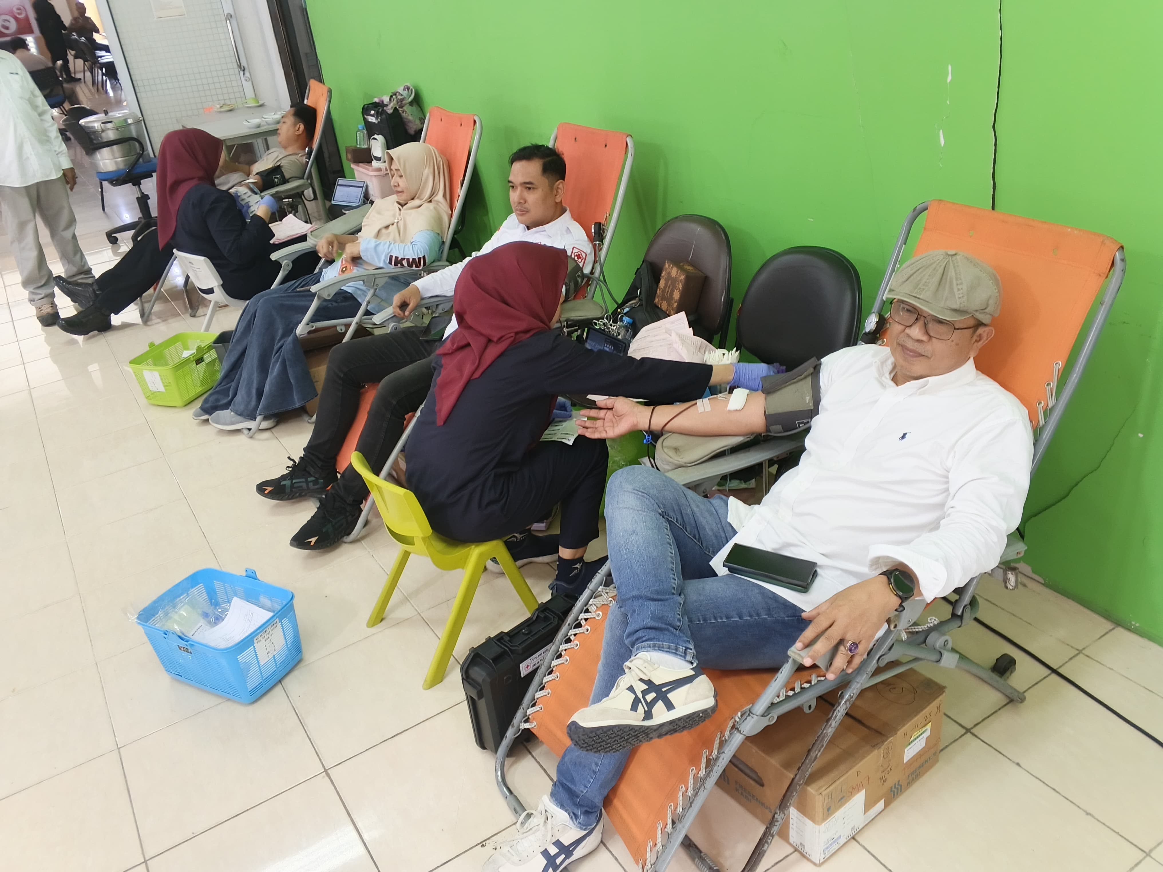 Donor Darah Sempena HPN 2026 di PWI Riau, PMI Pekanbaru Kumpulkan 69 Kantong Darah dari Pendonor