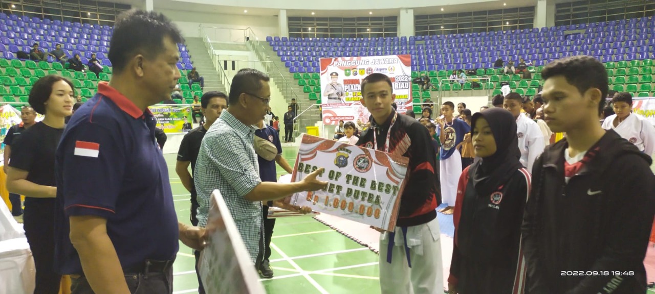Kejurda Karate Inkanas, Dojo PWI Riau Juara Best of The Best Kadet Putra