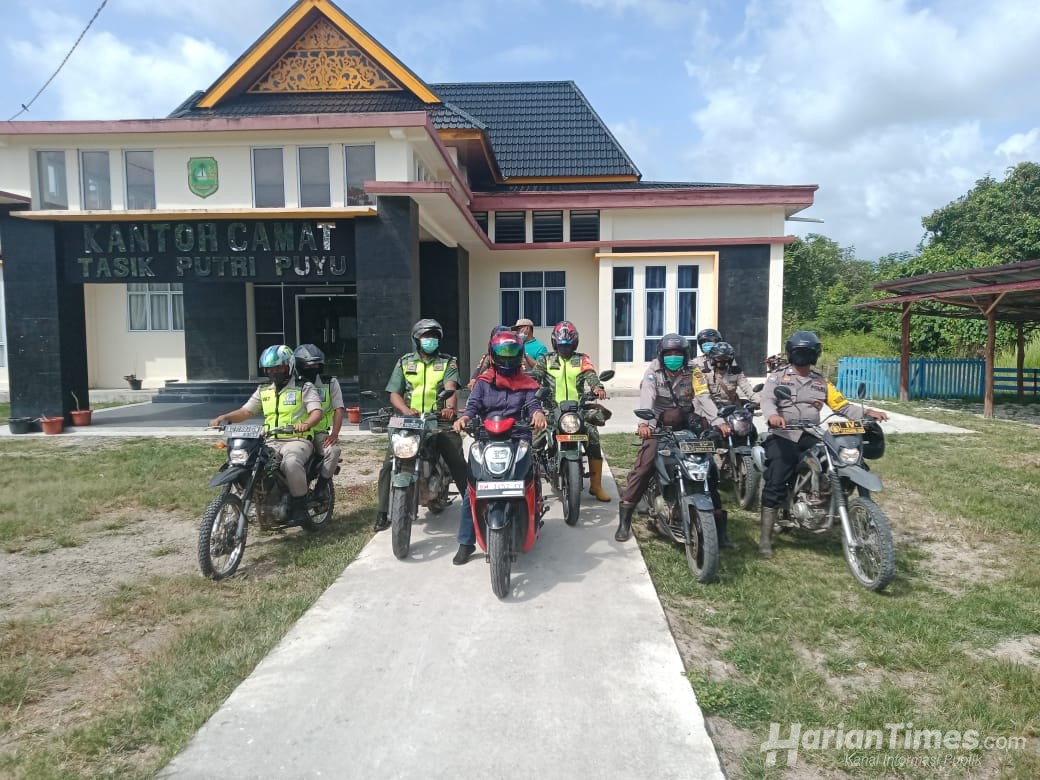 Polsek Merbau Bersama TNI Patroli Cegah Karhutla di Tasik Putri Puyu