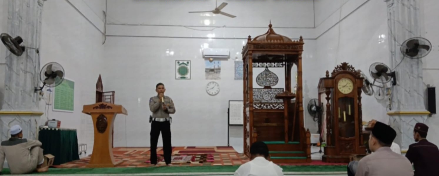 Safari Ramadhan ke Mesjid Nurul Islam, Satlantas Polres Dumai Beri Imbauan dan Edukasi ke Masyarakat