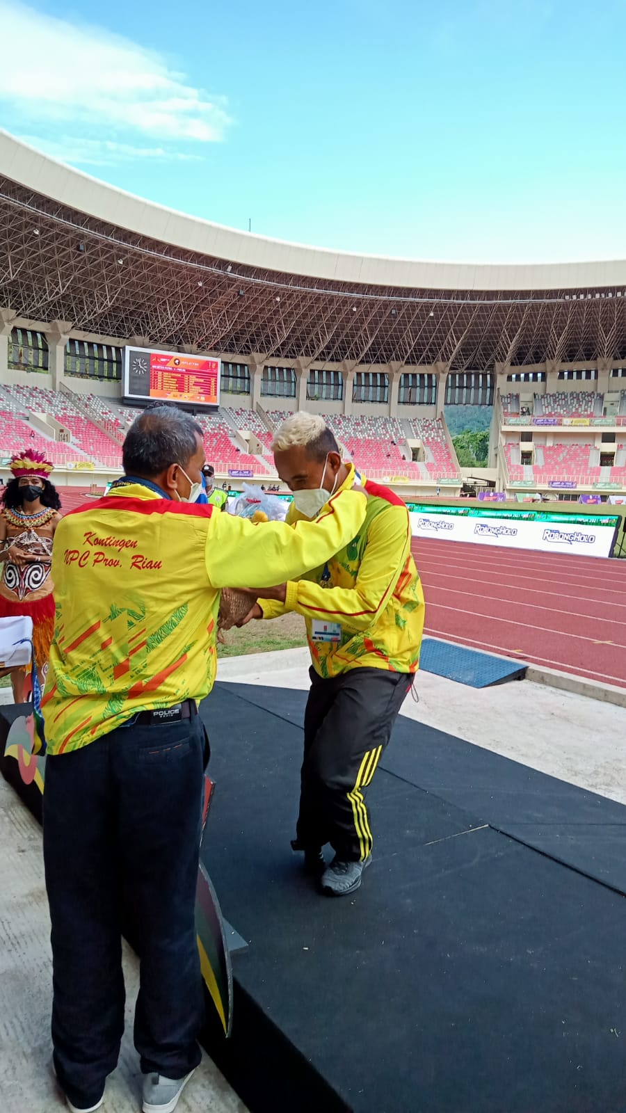 Raih Emas Pertama Cabang Atletik, Nasib: Ini Doa Seluruh Masyarakat Riau