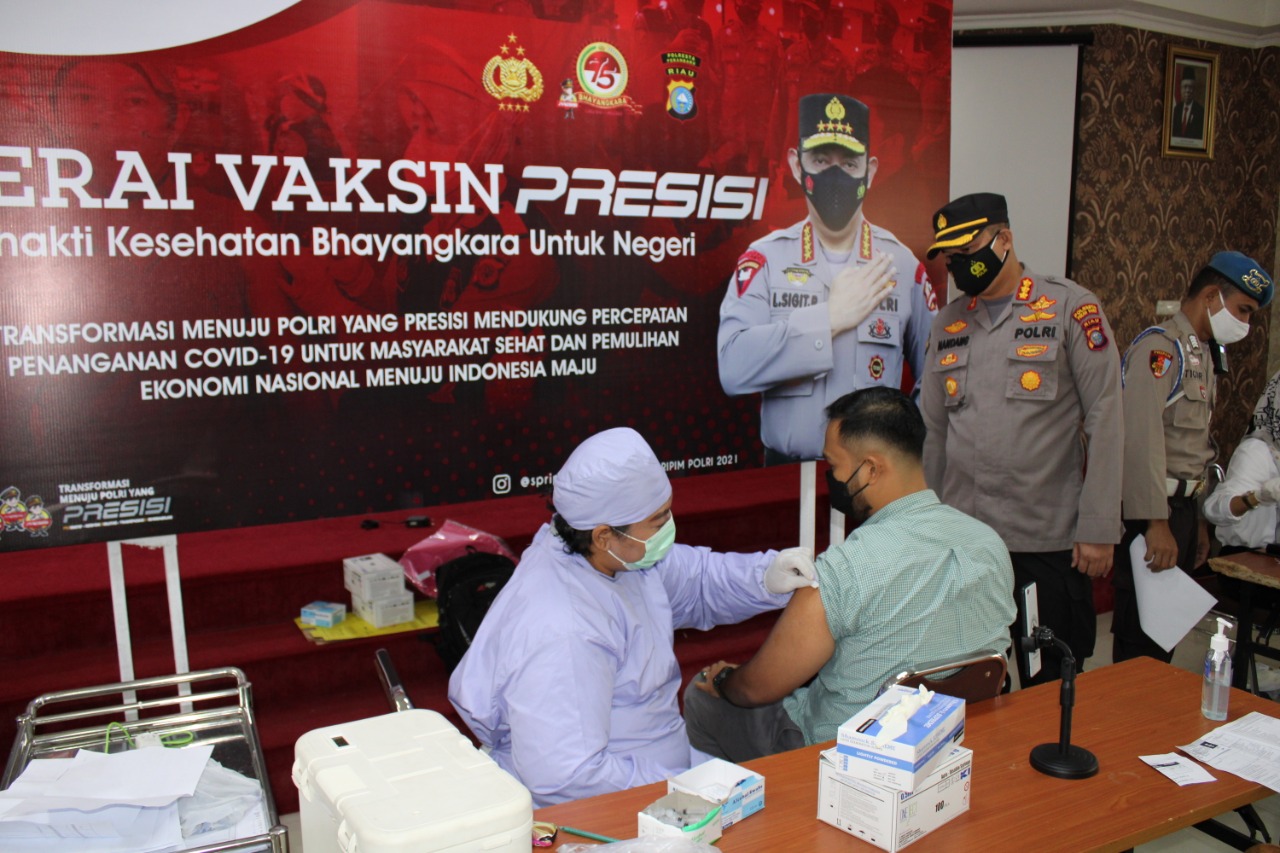 Polresta Pekanbaru Buka Gerai Vaksin Presisi