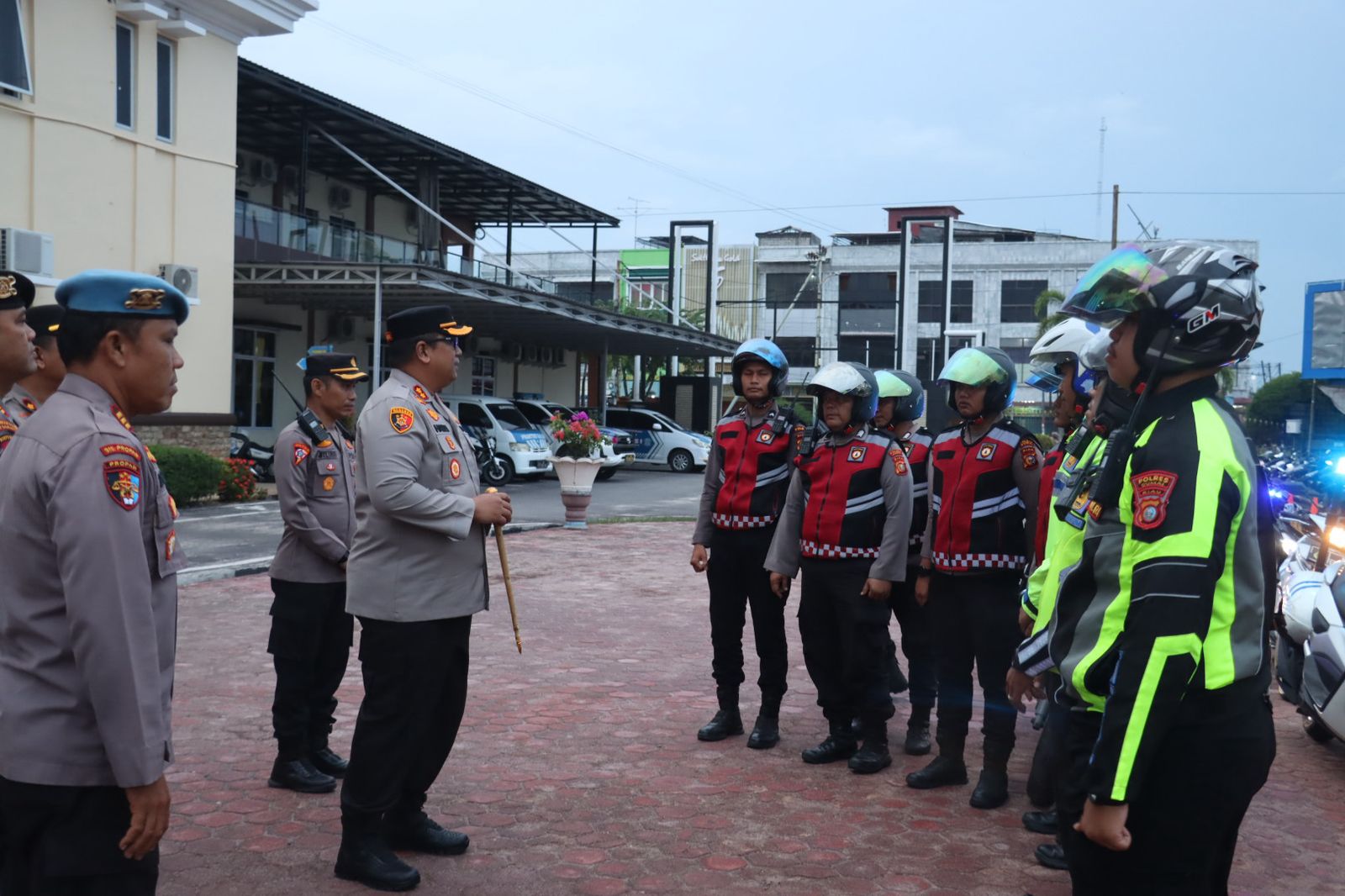 Pimpin Patroli Subuh, AKBP Hardi Dinata: Polri Siap Menjaga Situasi Kondusif di Kota Dumai