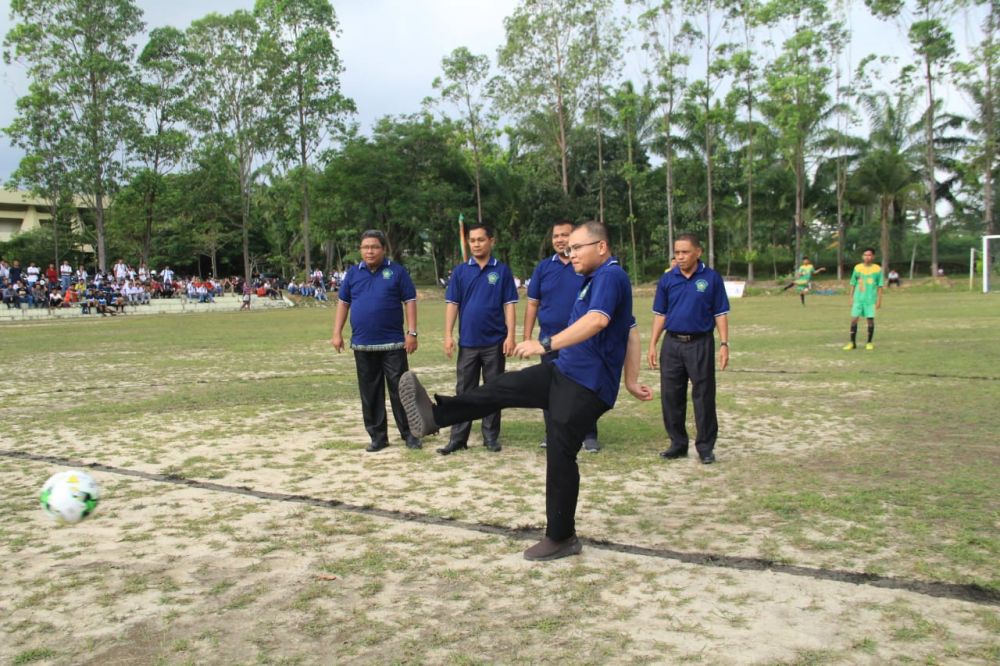 Unilak Kembali Gelar Turnamen Sepakbola, Hadiah Besar Menanti