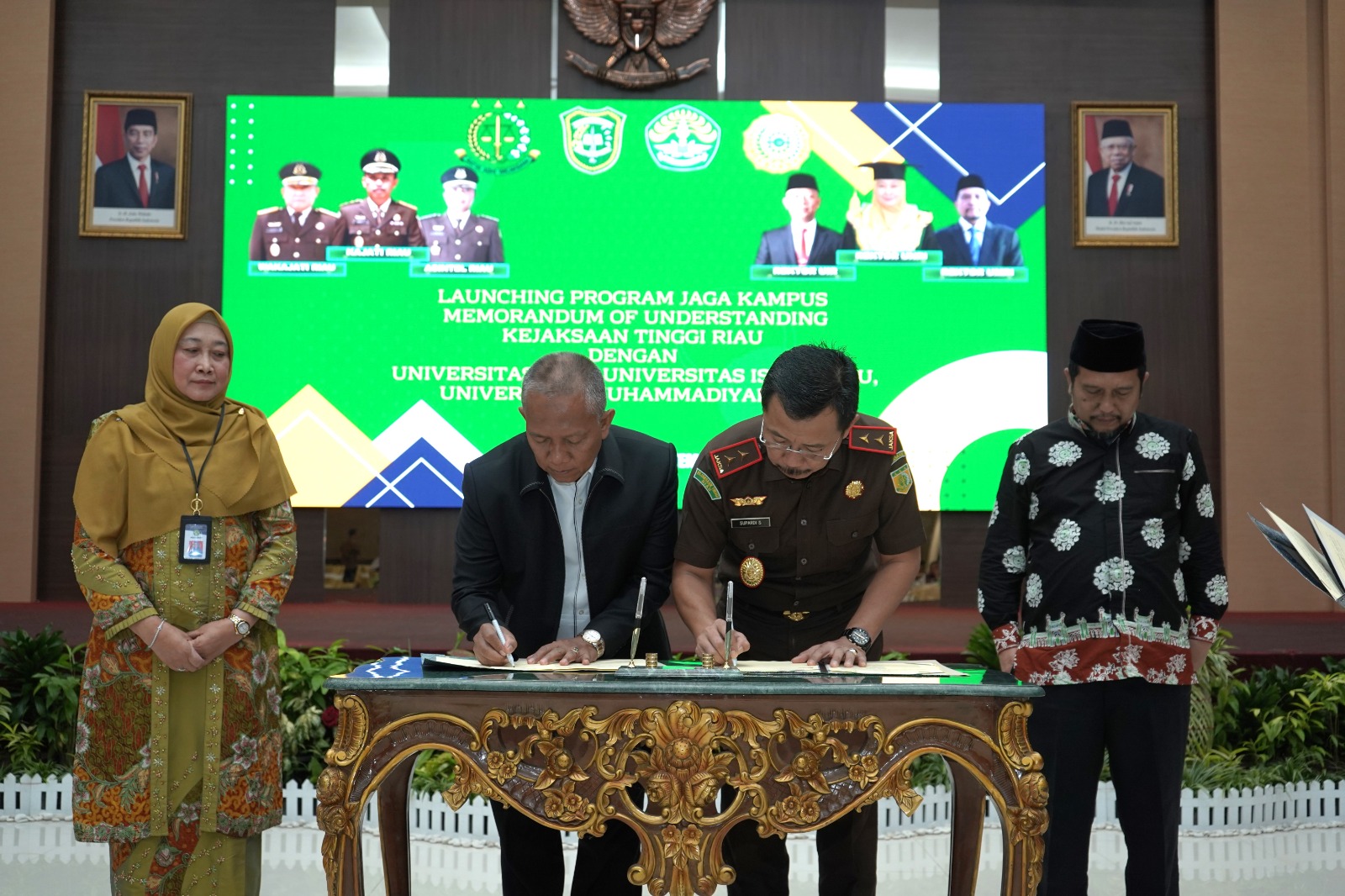 Upaya Pencegahan Tindak Pidana Korupsi, UIR Teken MoU dengan Kejati Riau