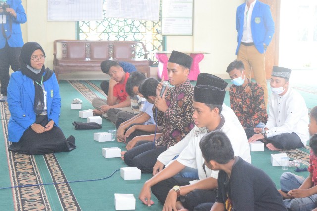 Mahasiswa Fikom UIR Adakan Latsar Kepemimpinan di Masjid Nurul Hasanah Rejosari
