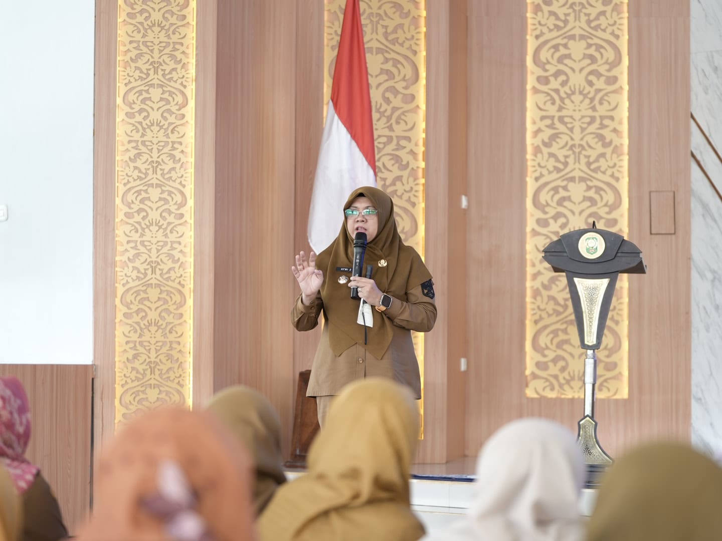 Bupati Siak Afni Minta Kepsek Kawal Program MBG