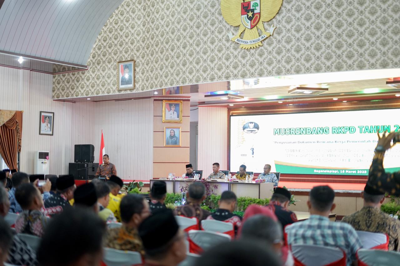 Musrenbang RKPD, Bupati Rohil Minta Penyusunan APBD 2024 Harus Sesuai Keinginan Masyarakat
