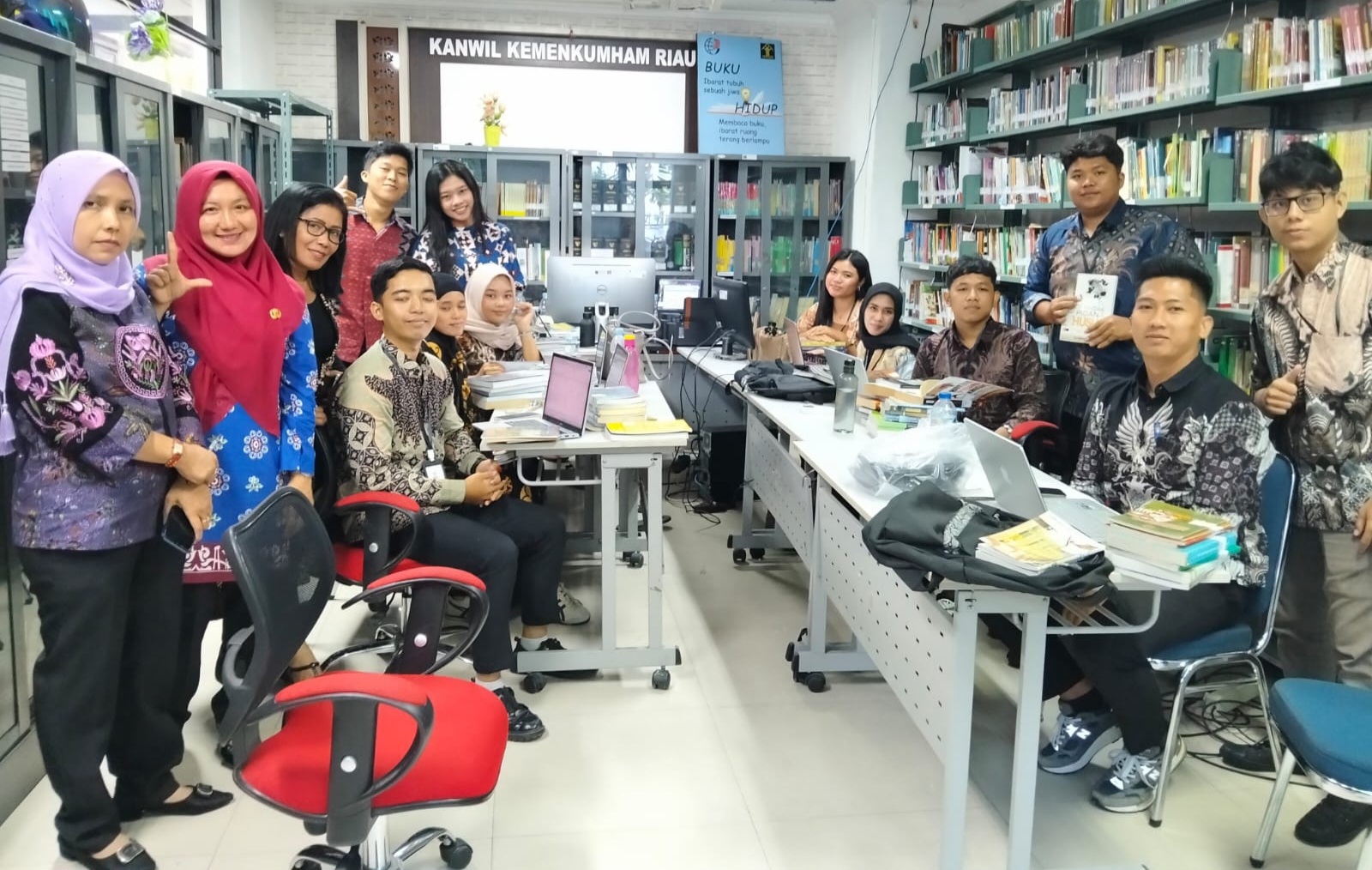 Perpustakaan Hukum Kanwil Kemenkum Riau Menuju Digitalisasi dan Akses Publik Luas